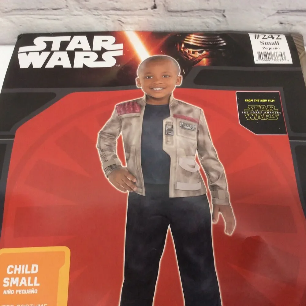 Disney Star Wars Finn Costume Boys Size S(4-6) Cosplay Theatrical Halloween NIP - Picture 5 of 9